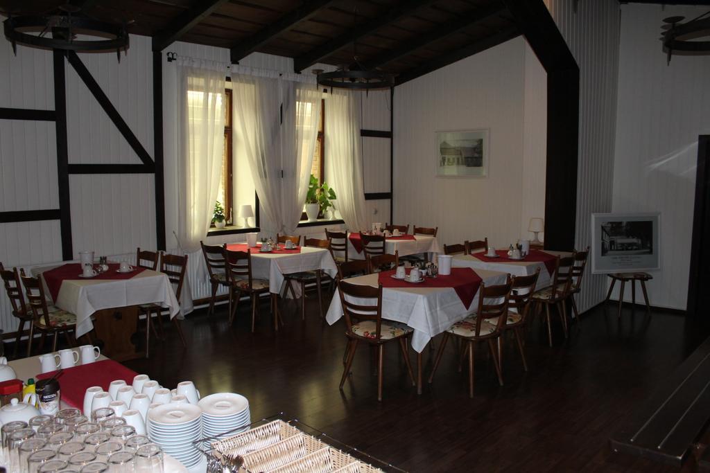Hotel Kaiserhof Lehrte Zewnętrze zdjęcie