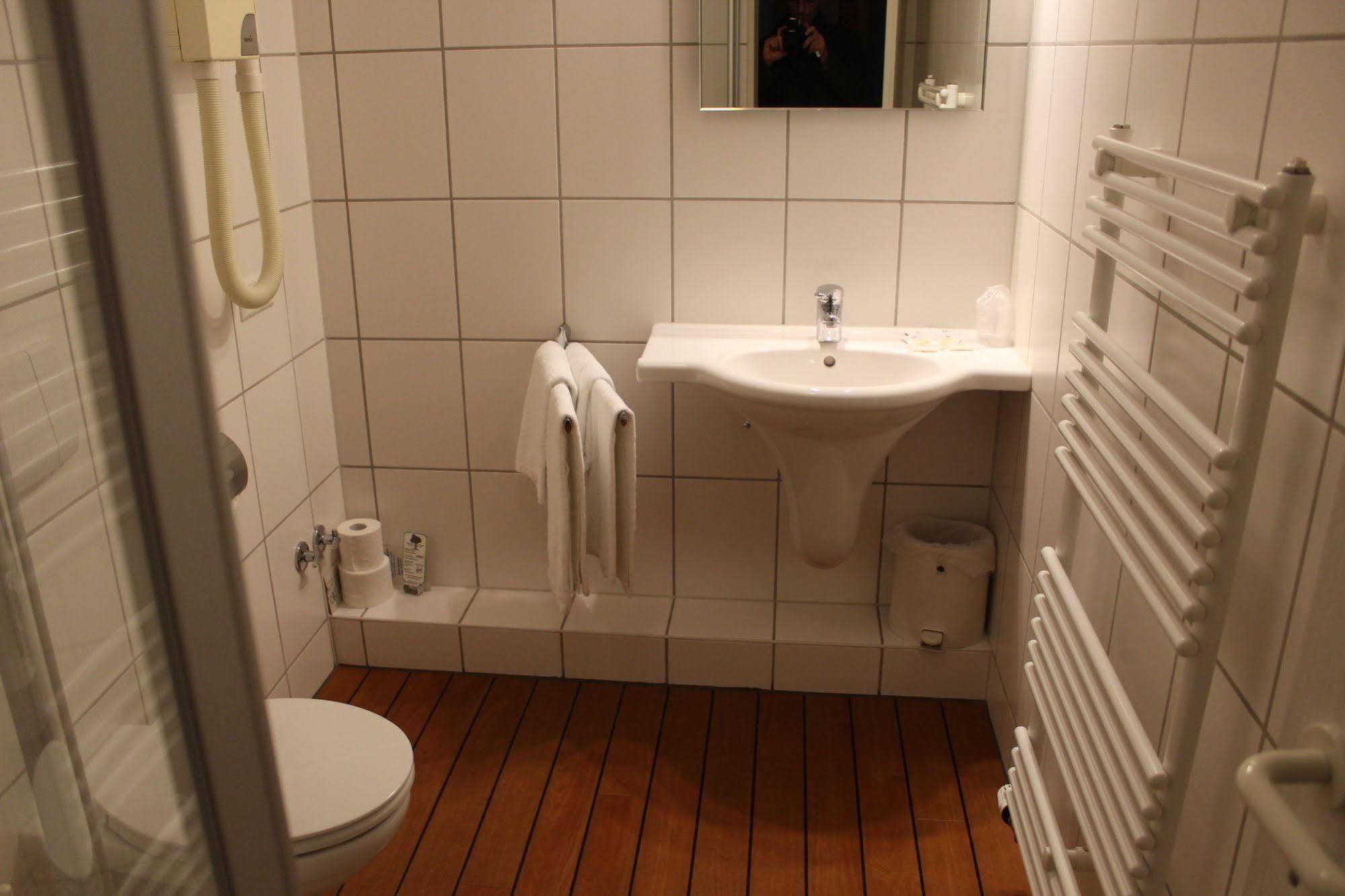 Hotel Kaiserhof Lehrte Zewnętrze zdjęcie